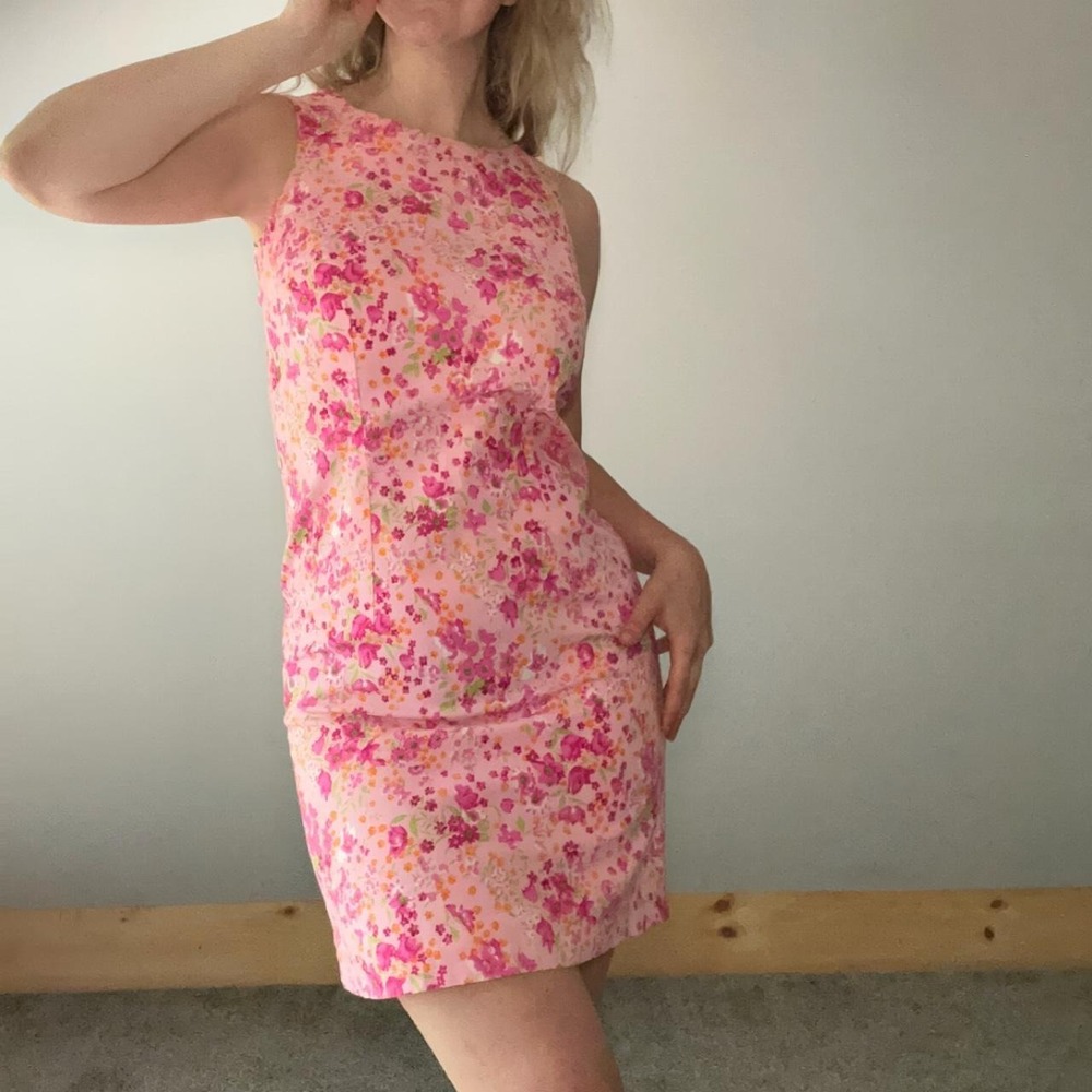 Vintage Eileen West floral midi dress with zipper back, double lined size 6